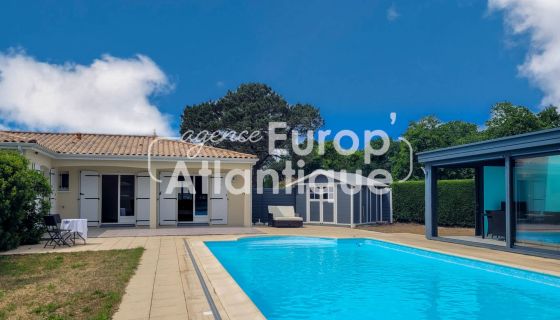 A vendre MAISON  4 PIECES 102 M2 BORD DE MER LES MATHES