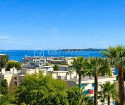 A louer APPARTEMENT T3 65 M2 TERRASSE VUE MER CANNES