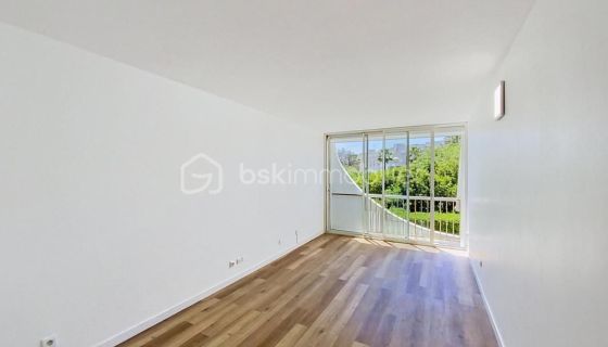A louer APPARTEMENT NEUF T2 26 M2 BORD DE MER LA GRANDE MOTTE