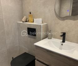 A louer APPARTEMENT T2 41 M2 TERRASSE BORD DE MER CANNES