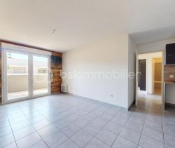 A louer APPARTEMENT T3 56 M2 TERRASSE  MONTPELLIER