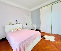 A louer APPARTEMENT T4 106 M2 BORD DE MER NICE