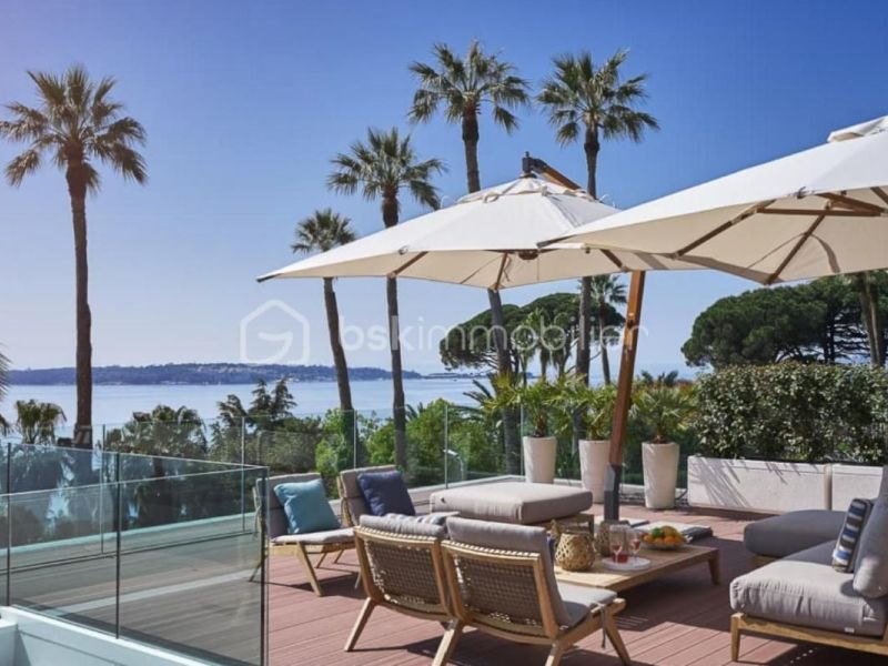 A louer MAISON  CONTEMPORAINE VUE MER CANNES