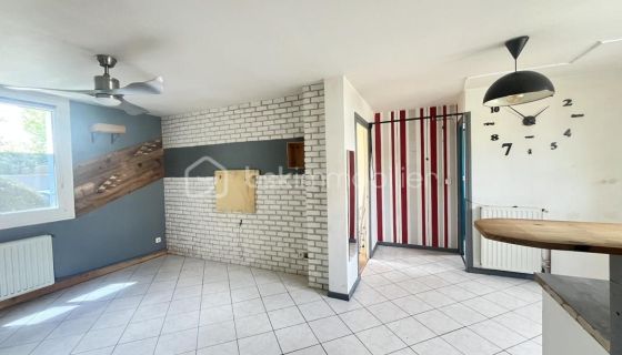 A louer APPARTEMENT T2 44 M2  NANTES