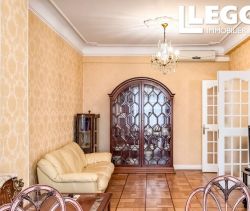 A louer APPARTEMENT T3 100 M2 BORD DE MER NICE