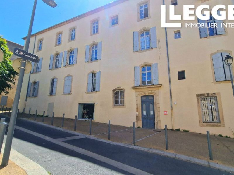 A louer APPARTEMENT T5 112 M2 TERRASSE  BEZIERS
