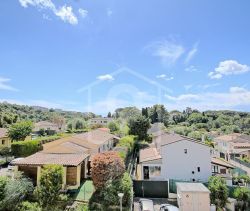 A louer APPARTEMENT NEUF T3 62 M2 BORD DE MER LE CANNET