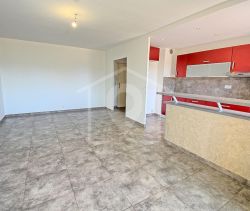 A louer APPARTEMENT NEUF T3 62 M2 BORD DE MER LE CANNET