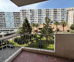 A louer APPARTEMENT T3 60 M2 BORD DE MER NICE