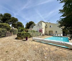 A louer MAISON  7 PIECES 295 M2 VUE MER LA CIOTAT
