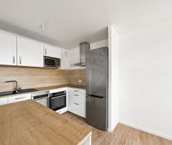 A louer APPARTEMENT T4 81 M2  NANTES