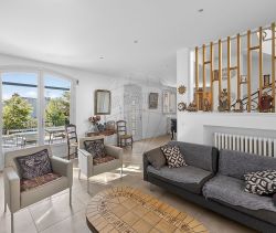 A louer MAISON  D'ARCHITECTE PIEDS DANS L'EAU CARRY LE ROUET