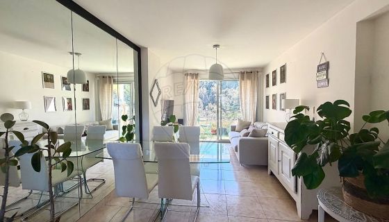 A louer APPARTEMENT T3 57 M2 BORD DE MER NICE