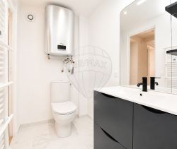 A louer STUDIO  20 M2 BORD DE MER VILLENEUVE LOUBET
