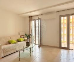 A louer APPARTEMENT NEUF T2 44 M2 TERRASSE BORD DE MER NICE