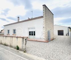 A louer MAISON  6 PIECES 132 M2  LIGNAN SUR ORB