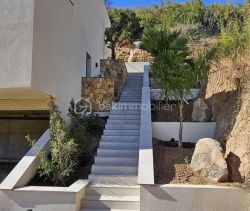 A louer APPARTEMENT NEUF T2 47 M2 TERRASSE BORD DE MER GROSSETO PRUGNA