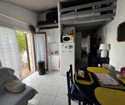 A louer APPARTEMENT T2 36 M2 TERRASSE BORD DE MER MARSEILLAN PLAGE