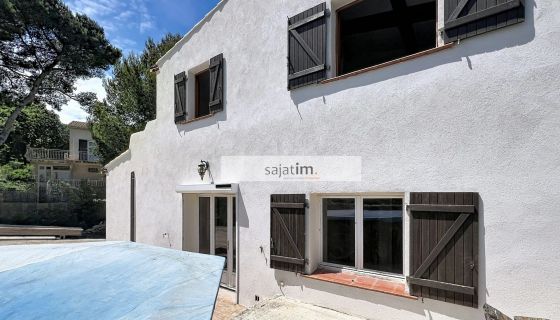 A vendre VILLA 5 PIECES 125 M&sup2; calme et lumineuse La Seyne-sur-Mer