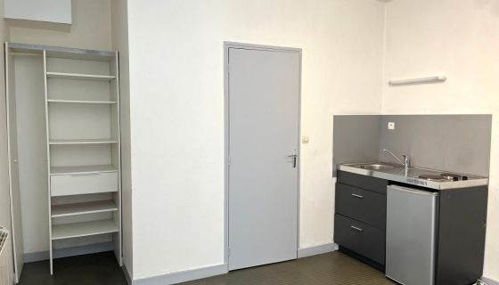 A louer APPARTEMENT T2 29 M2  NANTES