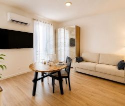 A louer STUDIO NEUF  23 M2 BORD DE MER NICE