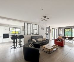 A louer MAISON  CONTEMPORAINE  CARQUEFOU