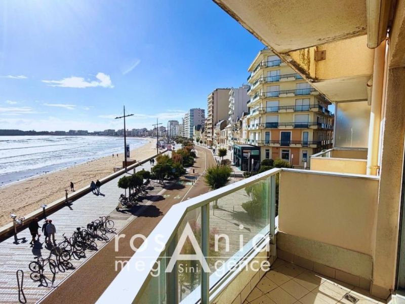 A louer APPARTEMENT T3 61 M2 PIEDS DANS L'EAU LES SABLES D OLONNE