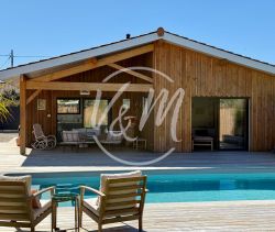 A vendre MAISON DE CHARME 4 PIECES 94 M&sup2; PISCINE ARES
