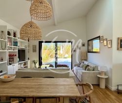A vendre MAISON DE CHARME 4 PIECES 94 M&sup2; PISCINE ARES