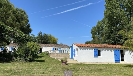 A louer LONGèRE  5 PIECES 103 M2 BORD DE MER SAINT HILAIRE DE RIEZ