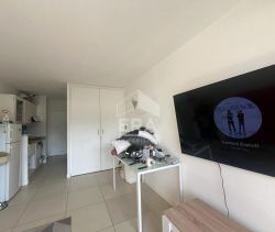 A louer STUDIO  21 M2 TERRASSE BORD DE MER CAGNES SUR MER