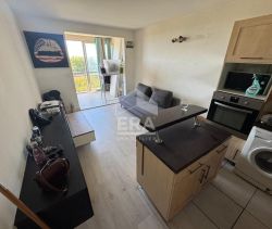 A louer STUDIO  37 M2 VUE MER SAINT LAURENT DU VAR