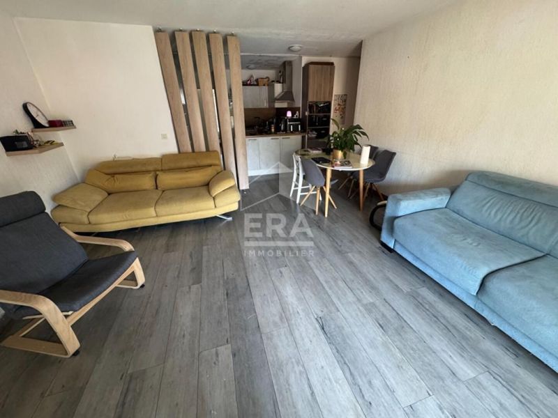 A louer APPARTEMENT T4 77 M2 BORD DE MER CAGNES SUR MER