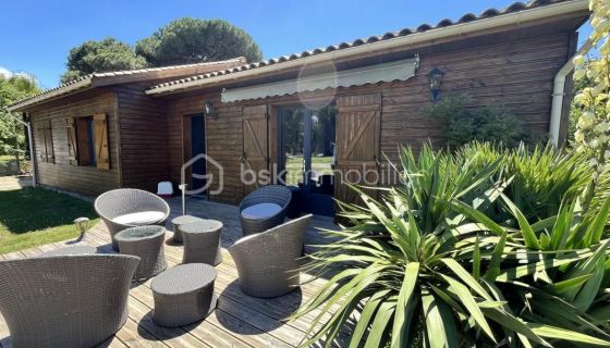 A louer MAISON  BOIS BORD DE MER GRAYAN ET L HOPITAL