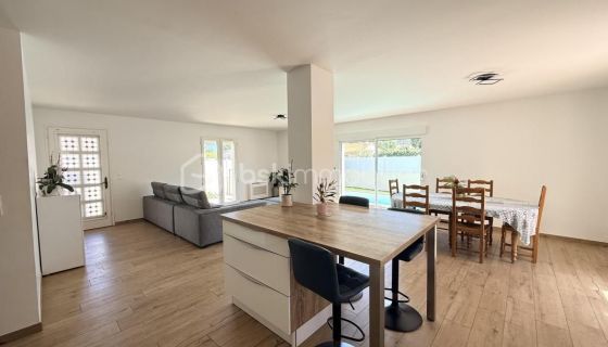 A louer MAISON  5 PIECES 129 M2 BORD DE MER BALARUC LE VIEUX