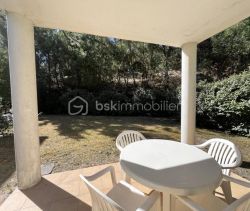 A louer APPARTEMENT T2 36 M2 TERRASSE BORD DE MER LE VERDON SUR MER