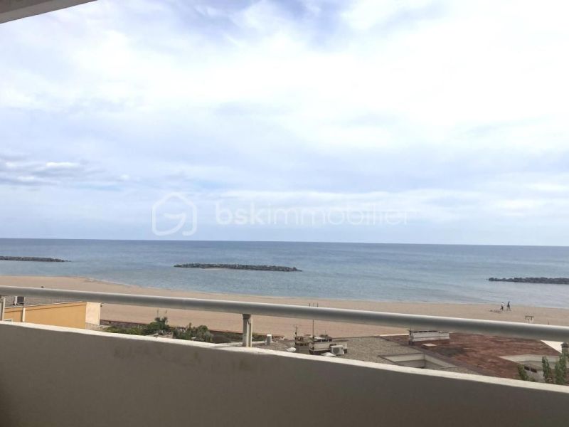 A louer APPARTEMENT DUPLEX T4 57 M2 TERRASSE PIEDS DANS L'EAU VALRAS PLAGE
