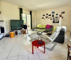 A louer MAISON  5 PIECES 220 M2 BORD DE MER BIGANOS