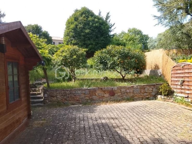 A louer APPARTEMENT T2 50 M2 TERRASSE BORD DE MER HYERES