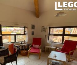 A louer APPARTEMENT T4 88 M2 TERRASSE BORD DE MER PORT VENDRES