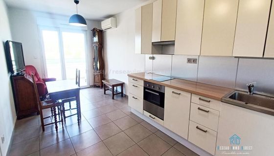 A louer APPARTEMENT T2 35 M2 TERRASSE BORD DE MER LA LONDE LES MAURES