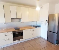 A louer APPARTEMENT T2 35 M2 TERRASSE BORD DE MER LA LONDE LES MAURES