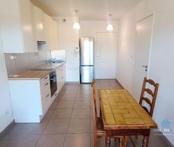 A louer APPARTEMENT T2 35 M2 TERRASSE BORD DE MER LA LONDE LES MAURES