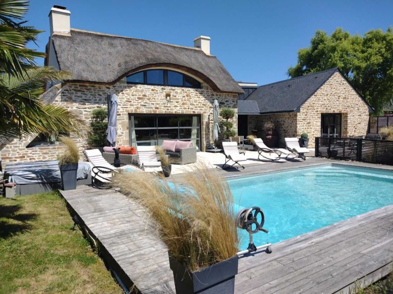 A vendre belle propriete de caractere en pierre sous chaume 8 PIECES 180 M&sup2; BADEN