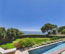 A louer MAISON  4 PIECES 111 M2 BORD DE MER AJACCIO