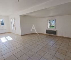 A vendre MAISON  4 PIECES 75 M2 BORD DE MER TALMONT SAINT HILAIRE