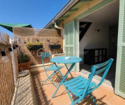 A louer APPARTEMENT T2 32 M2 TERRASSE BORD DE MER NICE