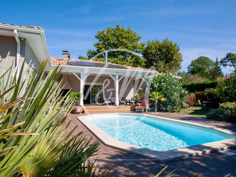 A vendre charmante Maison 6 pieces 147 m&sup2; Lanton
