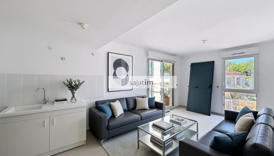 A louer APPARTEMENT T2 39 M2 TERRASSE BORD DE MER LA CIOTAT