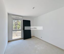 A louer APPARTEMENT T2 39 M2 TERRASSE BORD DE MER LA CIOTAT